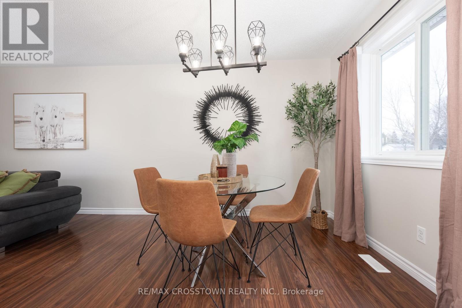 54 FOYSTON PARK CIRCLE - 9