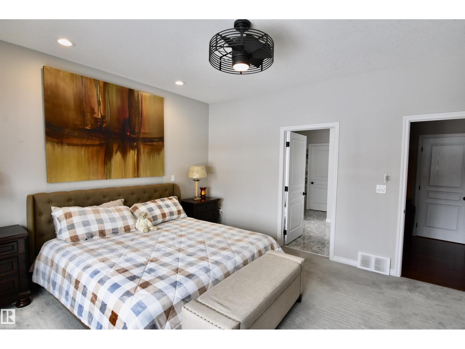 5604 54 AV — photo 25
