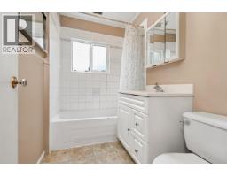 11619 Adair Street, Maple Ridge, BC V2X6R8 Photo 12
