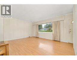 11619 Adair Street, Maple Ridge, BC V2X6R8 Photo 8