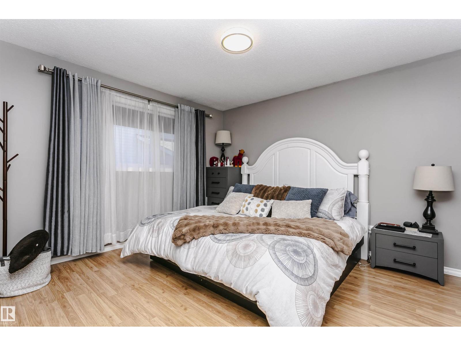 1044 106 ST NW - photo 5