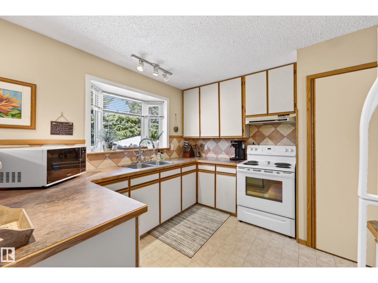 70 Flagstone CR — photo 15