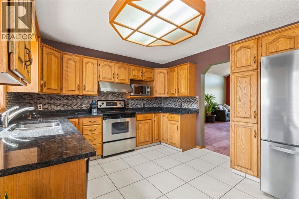 87 Applefield Close SE - 9