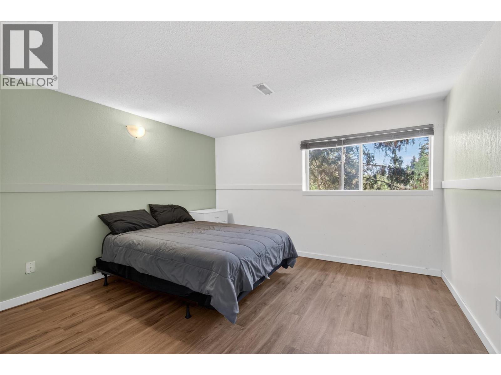  2354 Forest View Place, Blind Bay