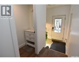 Family room - 213 Birch Avenue, Tobin Lake, SK S0J3B0 Photo 8