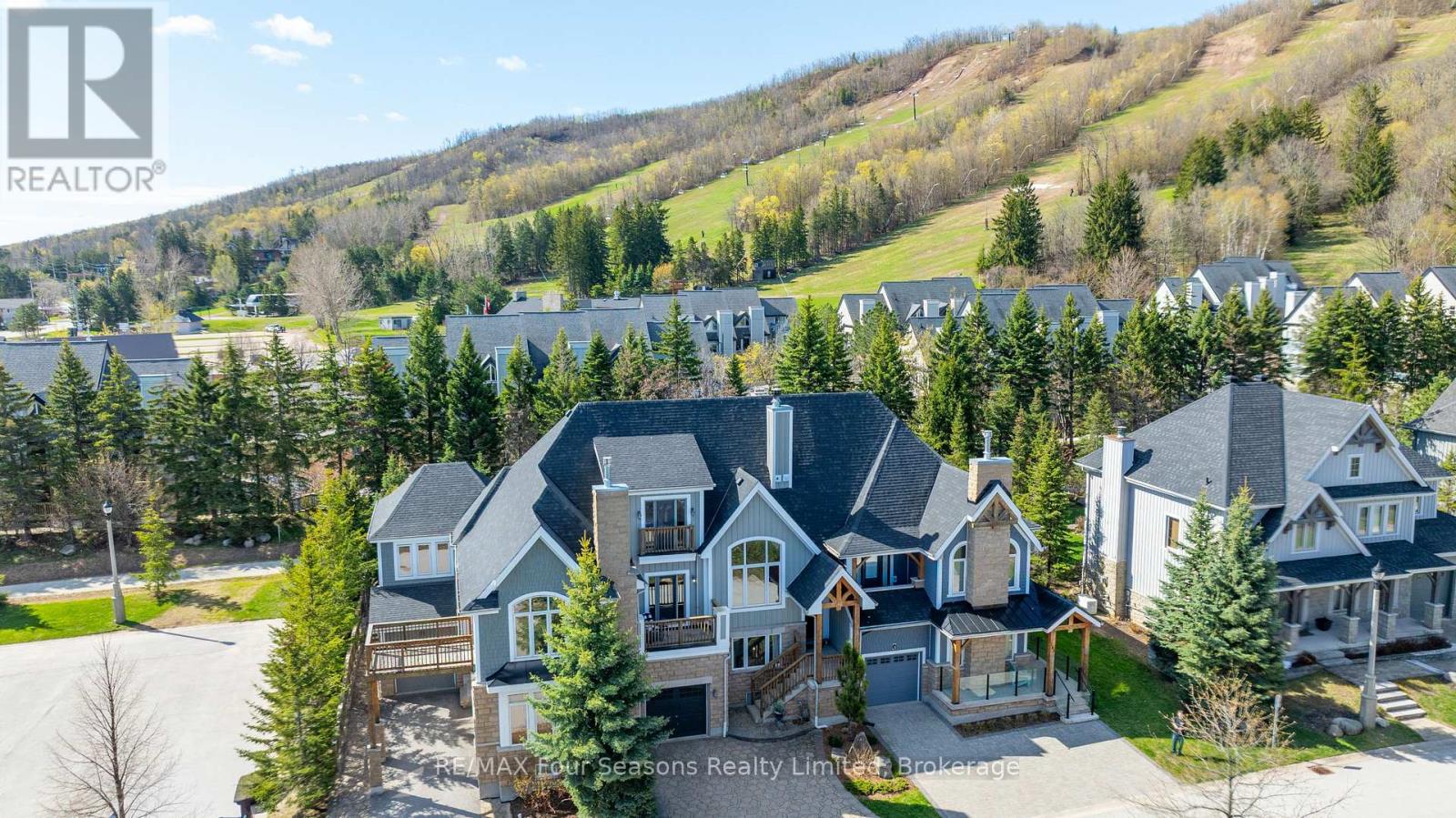 141 VENTURE BOULEVARD - 3