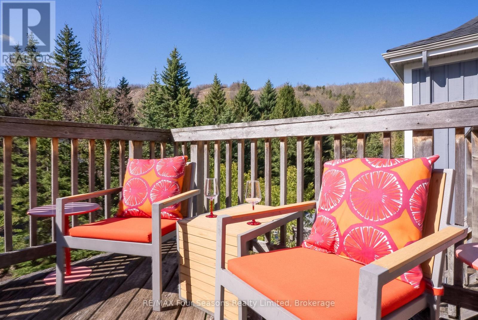 141 VENTURE BOULEVARD - 41