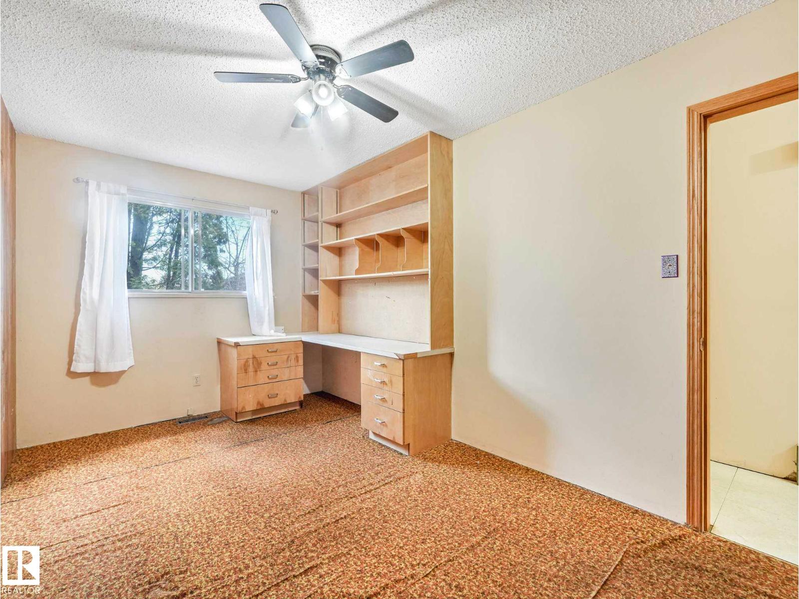34 CAMELOT AV — photo 30