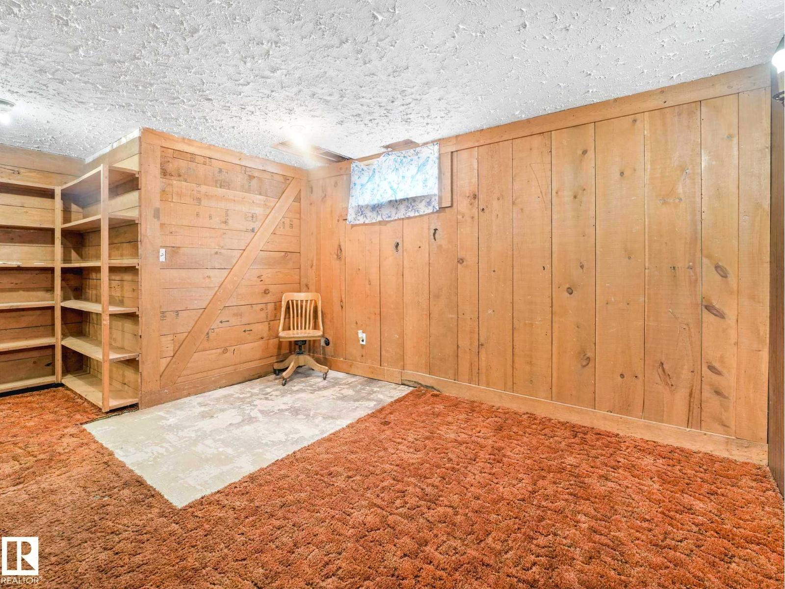 34 CAMELOT AV — photo 40