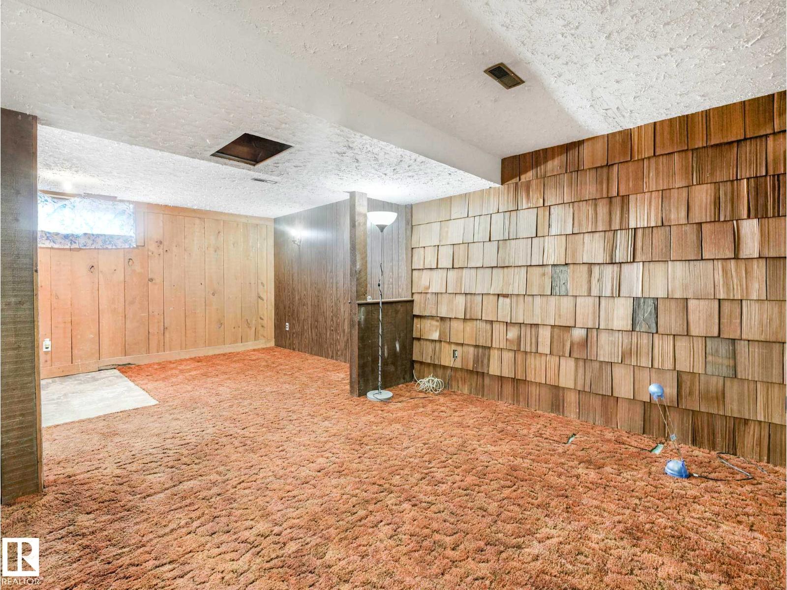 34 CAMELOT AV — photo 34