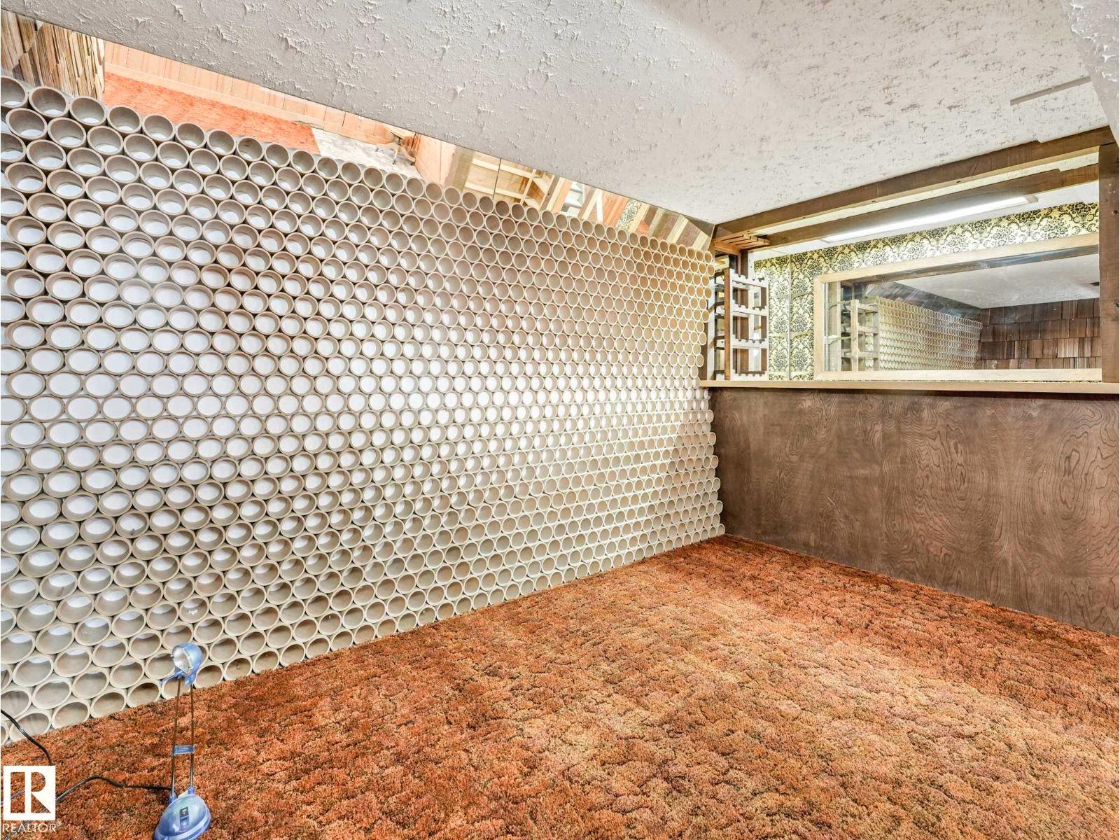 34 CAMELOT AV — photo 36