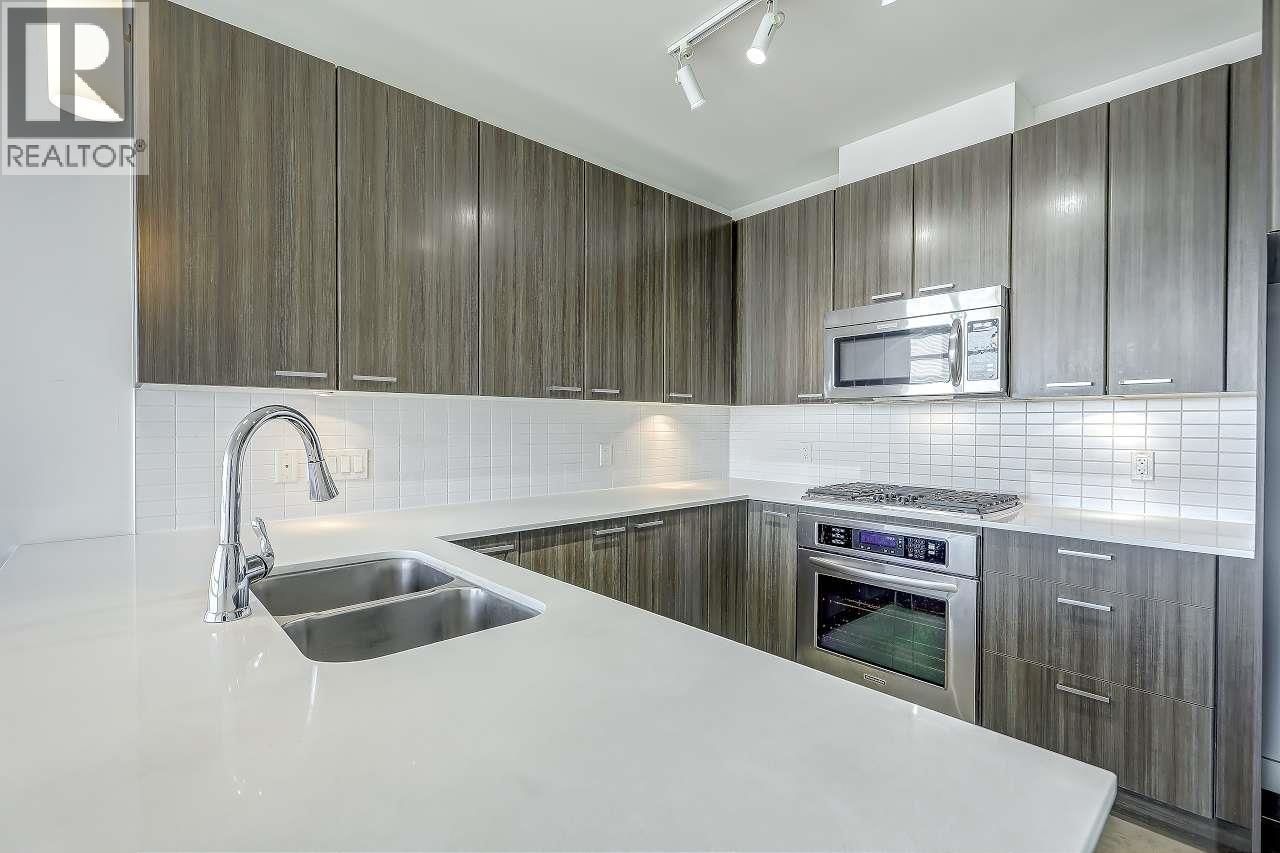 2106 2789 SHAUGHNESSY STREET, Port Coquitlam