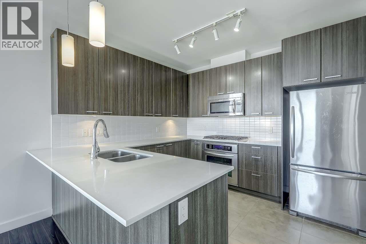2106 2789 SHAUGHNESSY STREET, Port Coquitlam