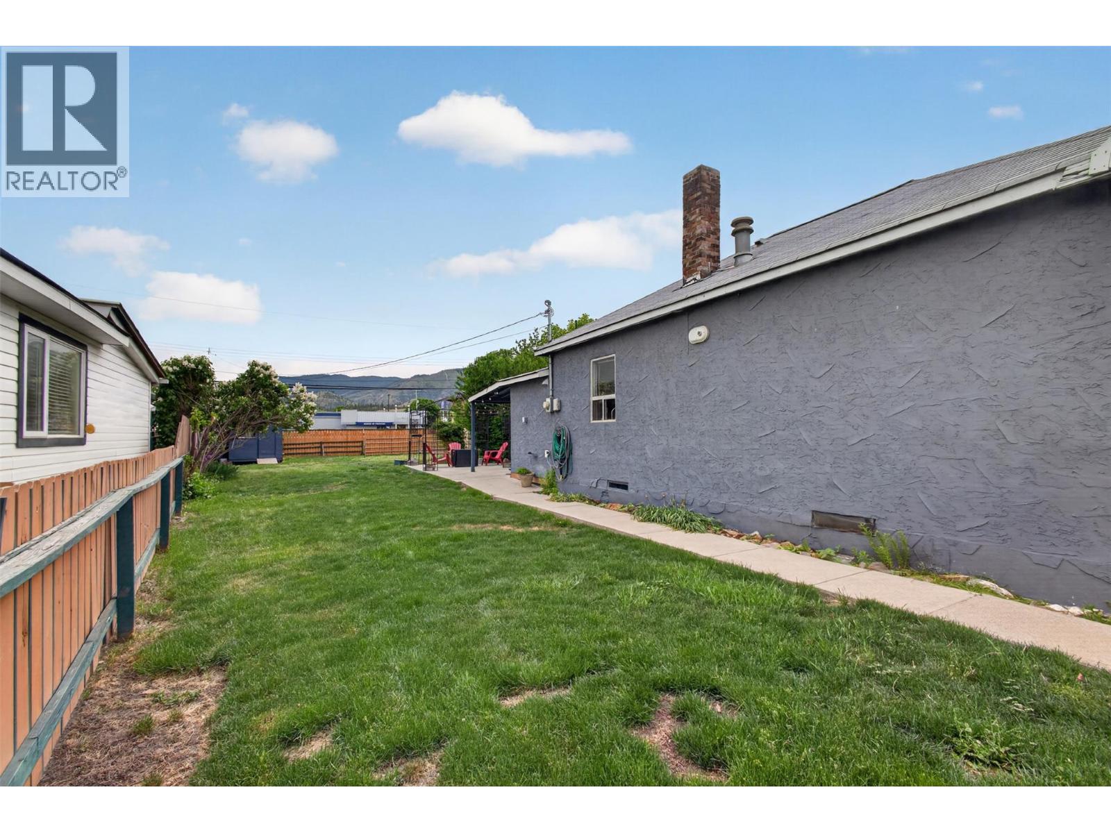 974 Creston Avenue - 25