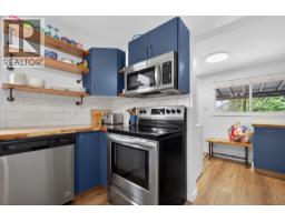Storage - 974 Creston Avenue, Penticton, BC V2A1P9 Photo 9