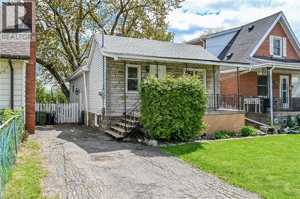 584 WATERLOO Street - 2