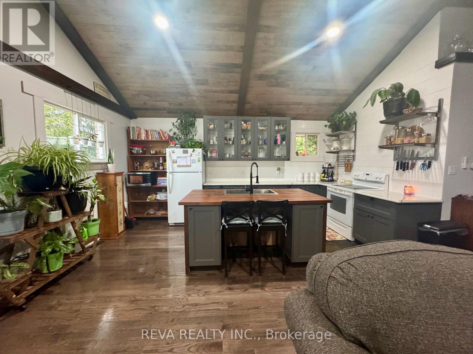 29796 HWY 62 N - Image 2