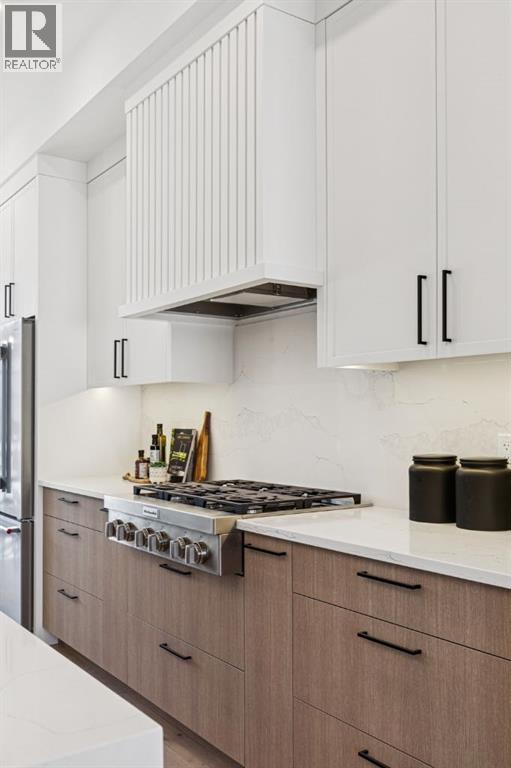 530 51 Avenue SW - 10