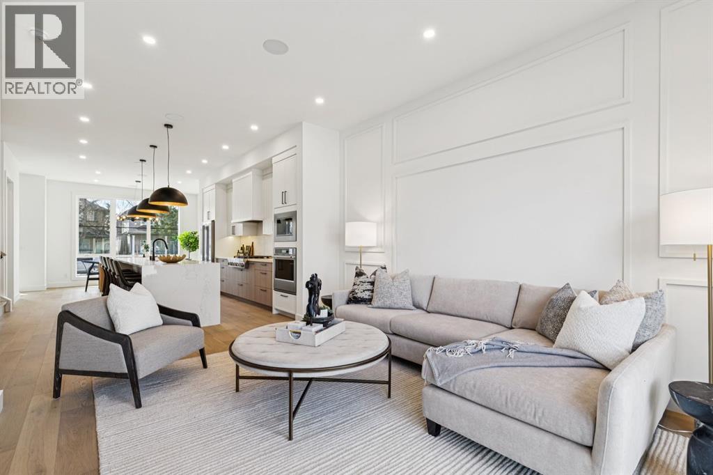 530 51 Avenue SW - 14