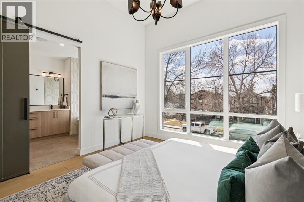 530 51 Avenue SW - 21