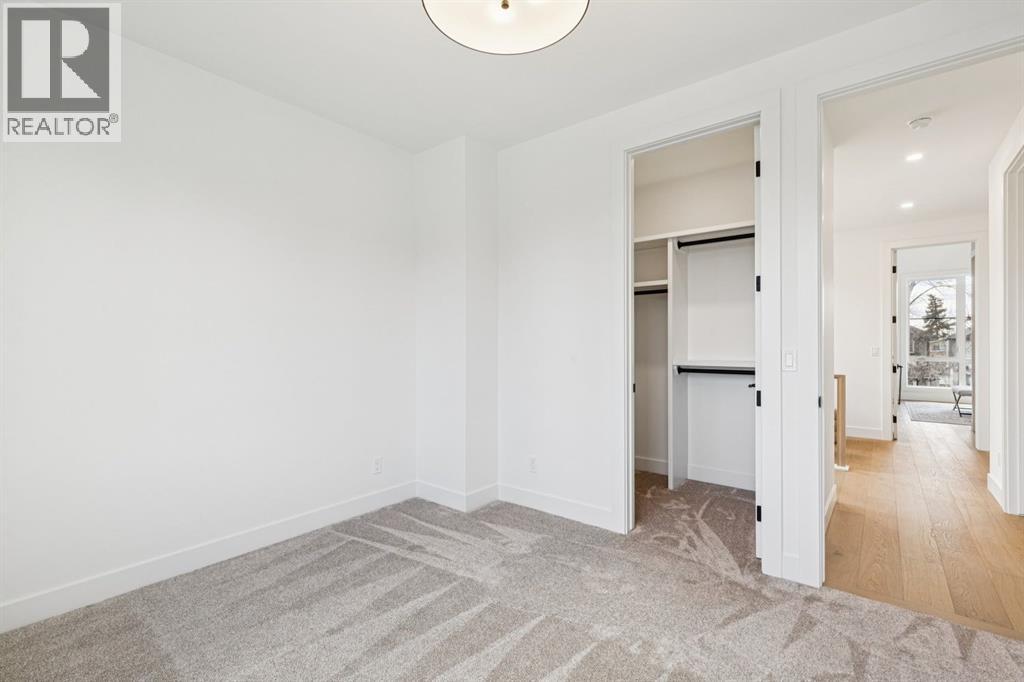 530 51 Avenue SW - 28