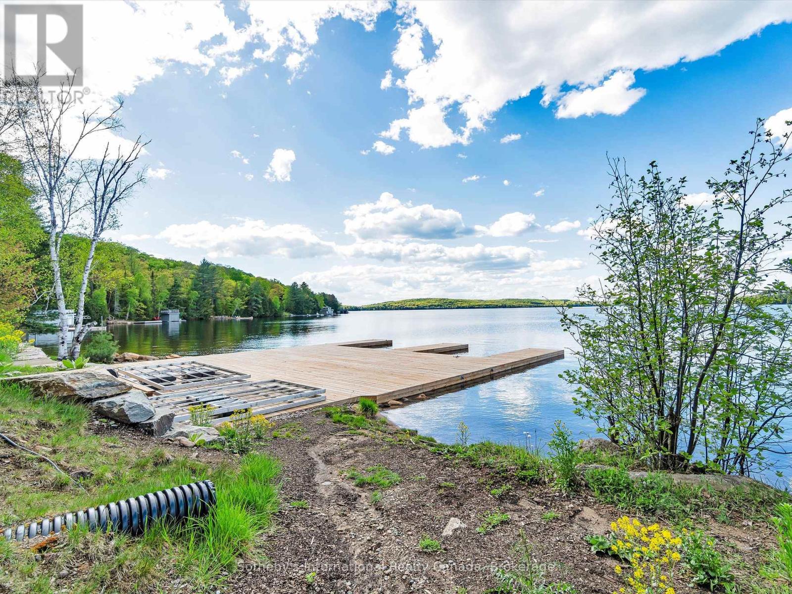 1093 GLENMOUNT ROAD - 16