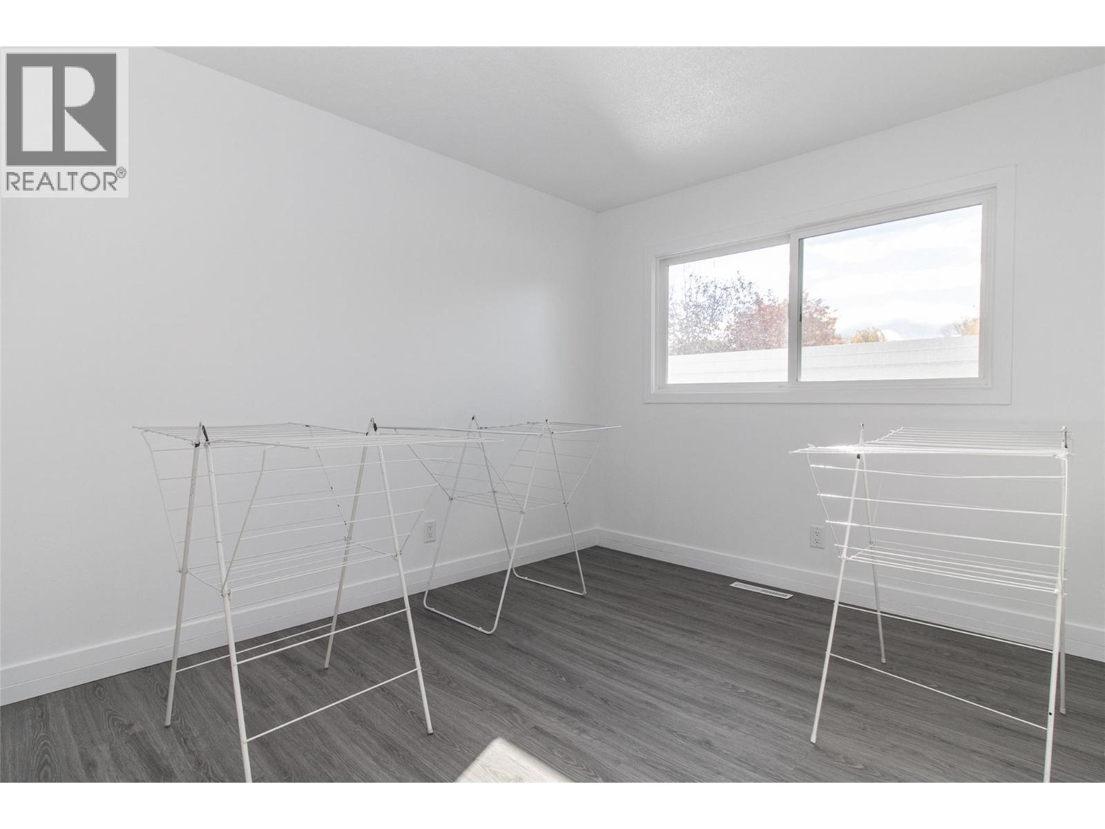  1352 Alder Court, Kelowna