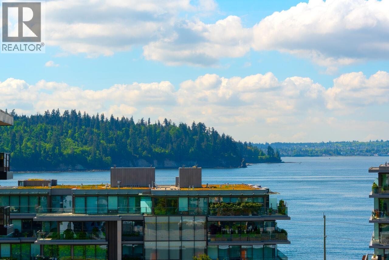 701 1341 CLYDE AVENUE, West Vancouver