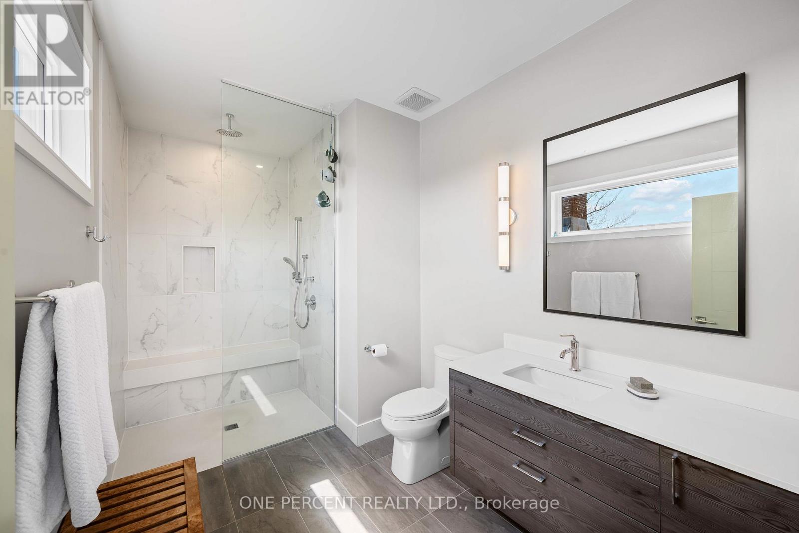 2 Bed, 4 Bath House for Sale in Ottawa – 91 HAMILTON AVENUE N, Ottawa – MLS# X13124806 - Image 30