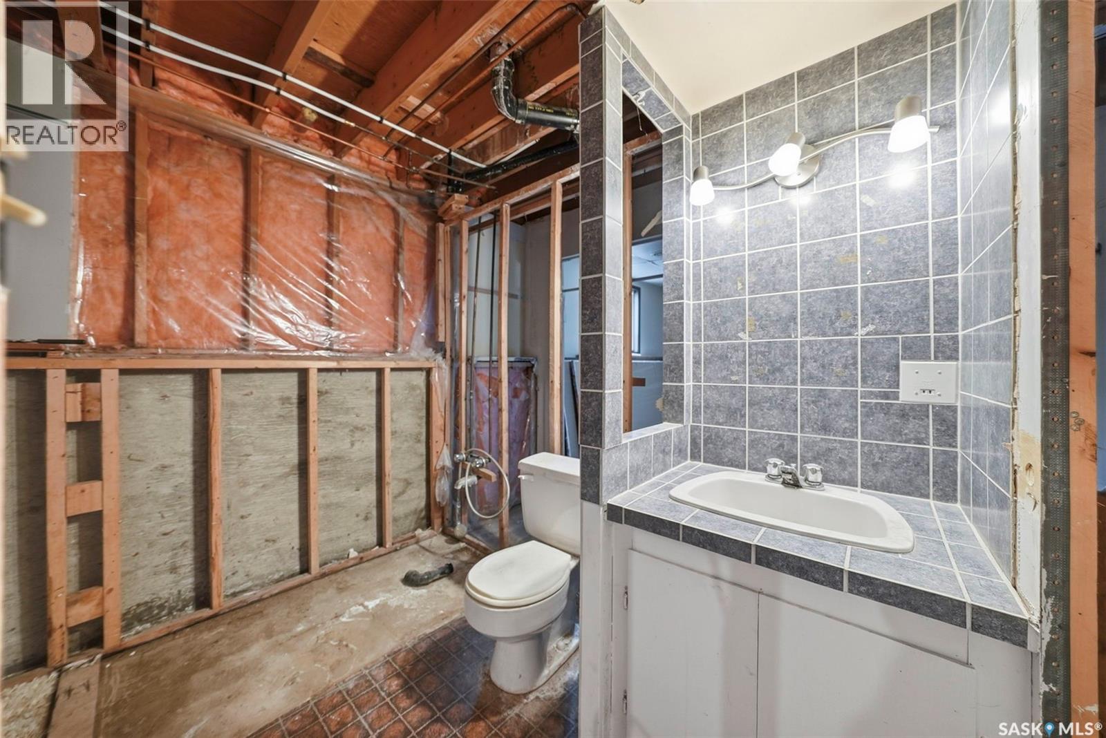 324 Norreys STREET - 26