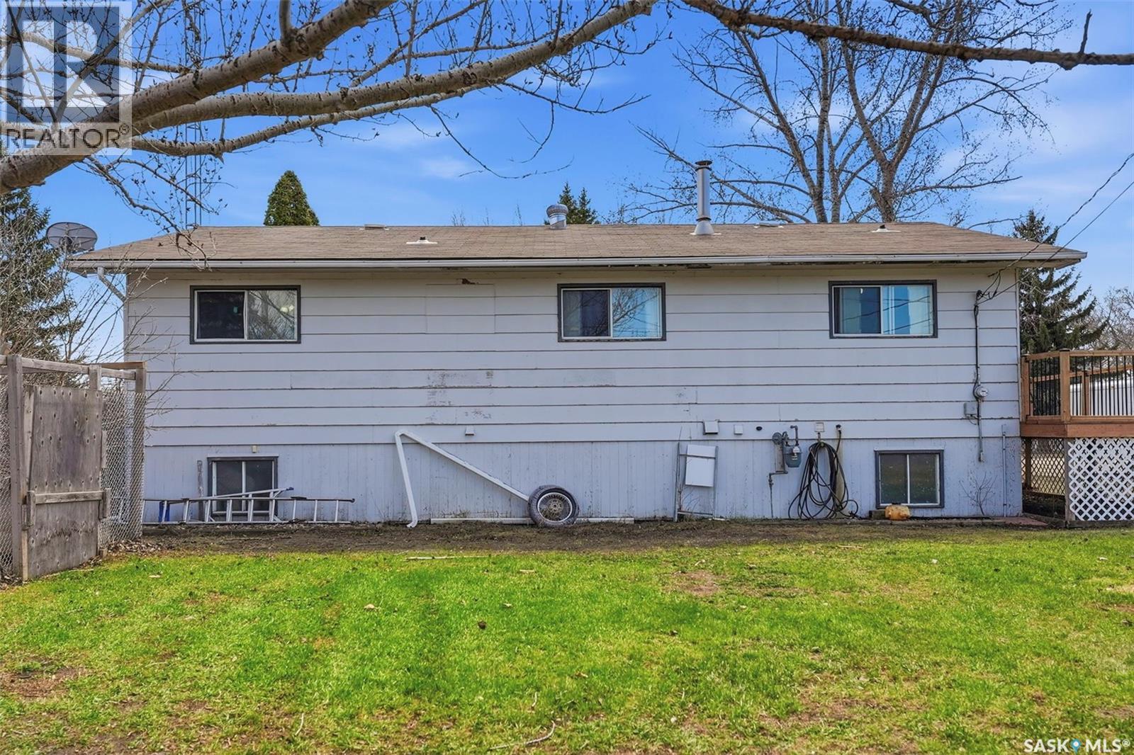 324 Norreys STREET - 34