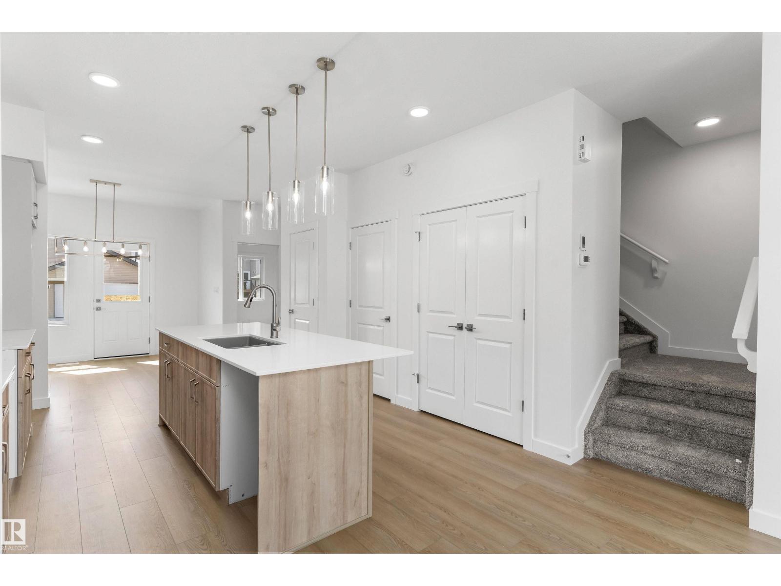 20635 43 AV NW - 19