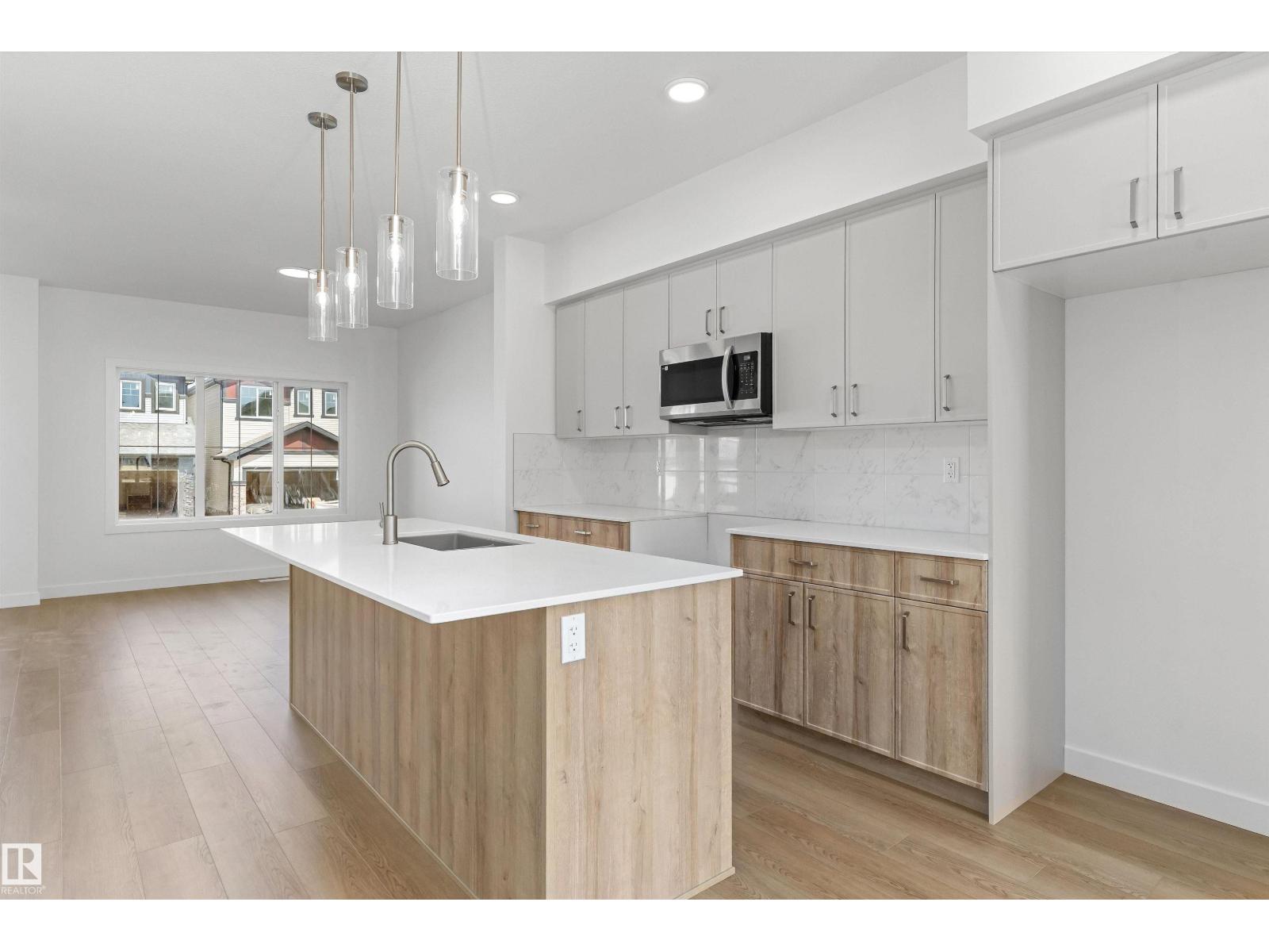 20635 43 AV NW - 15