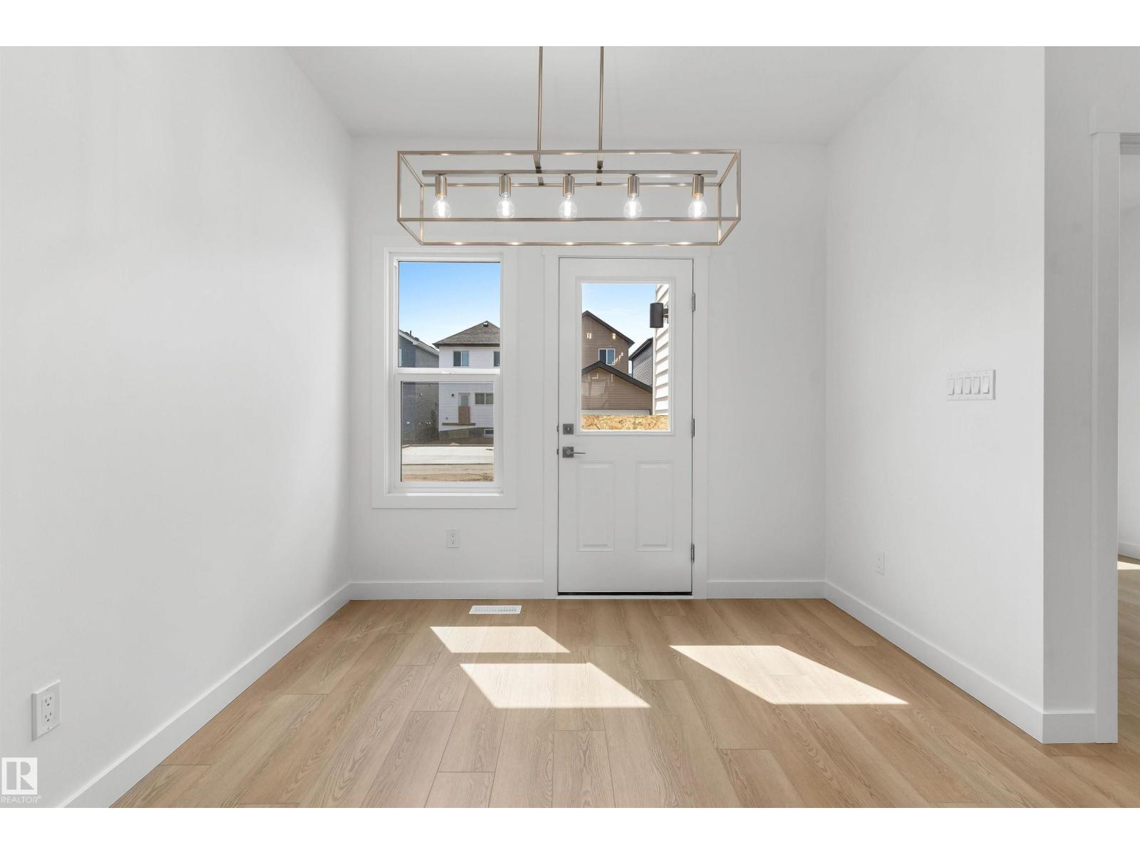 20635 43 AV NW - 13
