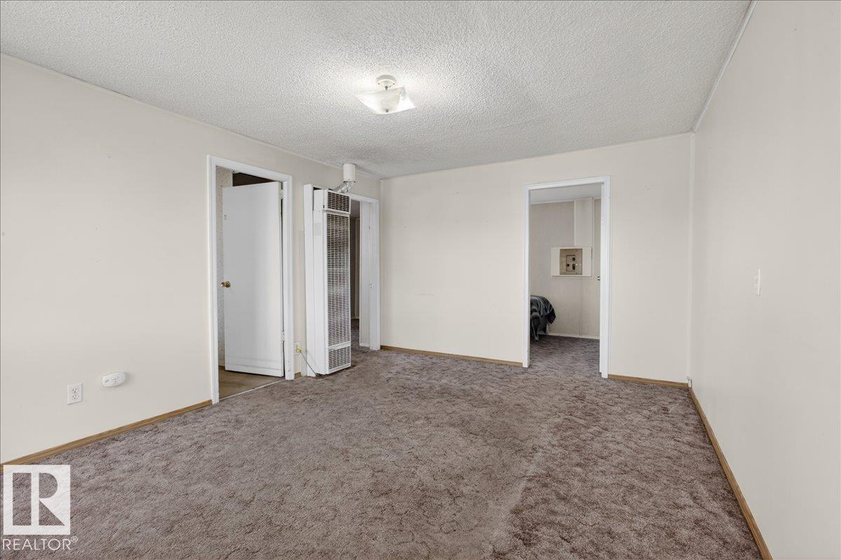 4803 51 ST — photo 10