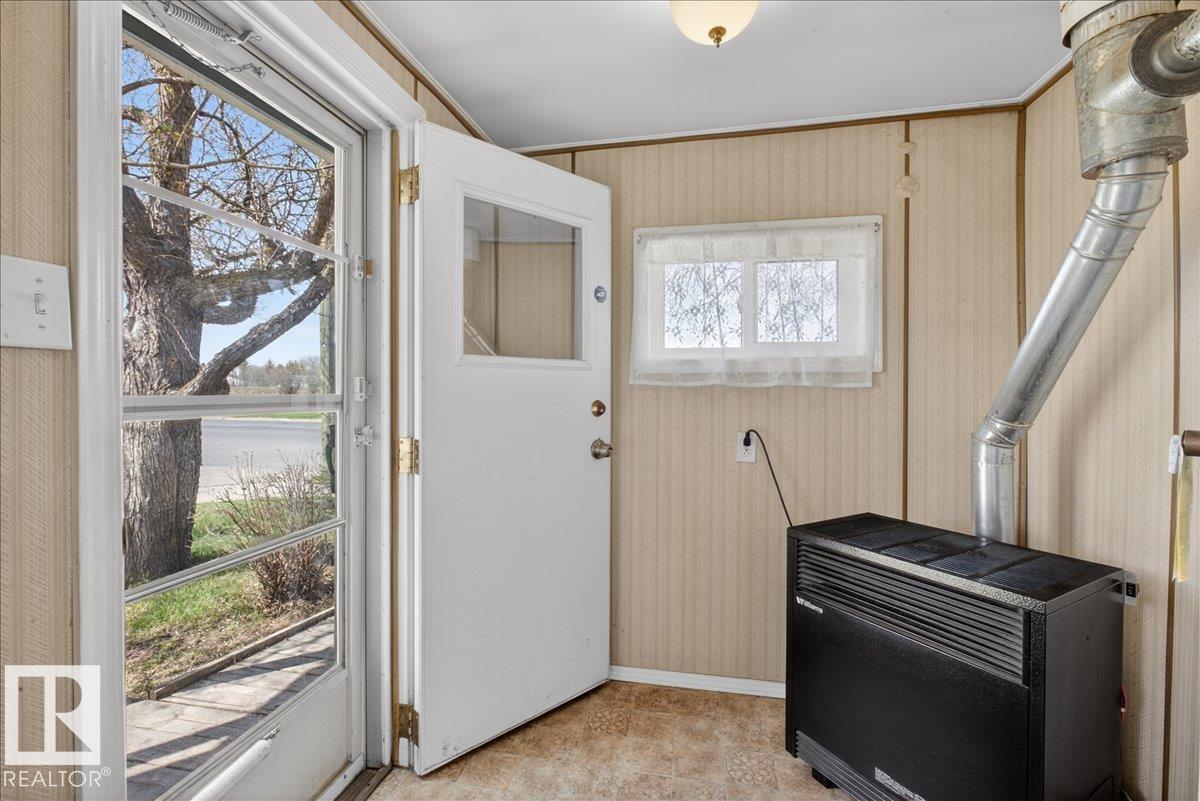 4803 51 ST - photo 2