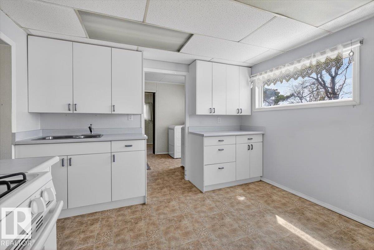 4803 51 ST - photo 4