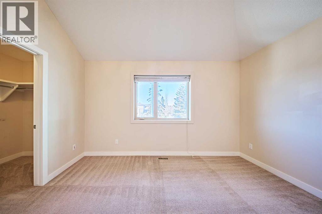 1840 Westmount Road NW - 29