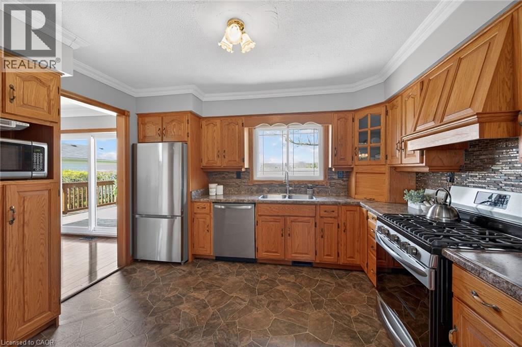 2785 LAKESHORE Road - 17