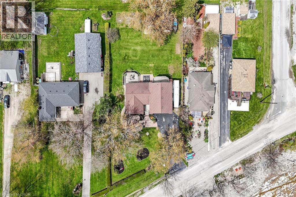 2785 LAKESHORE Road - 48