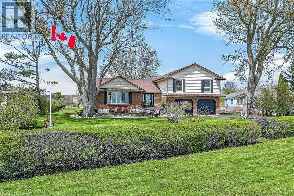 2785 LAKESHORE Road - 2