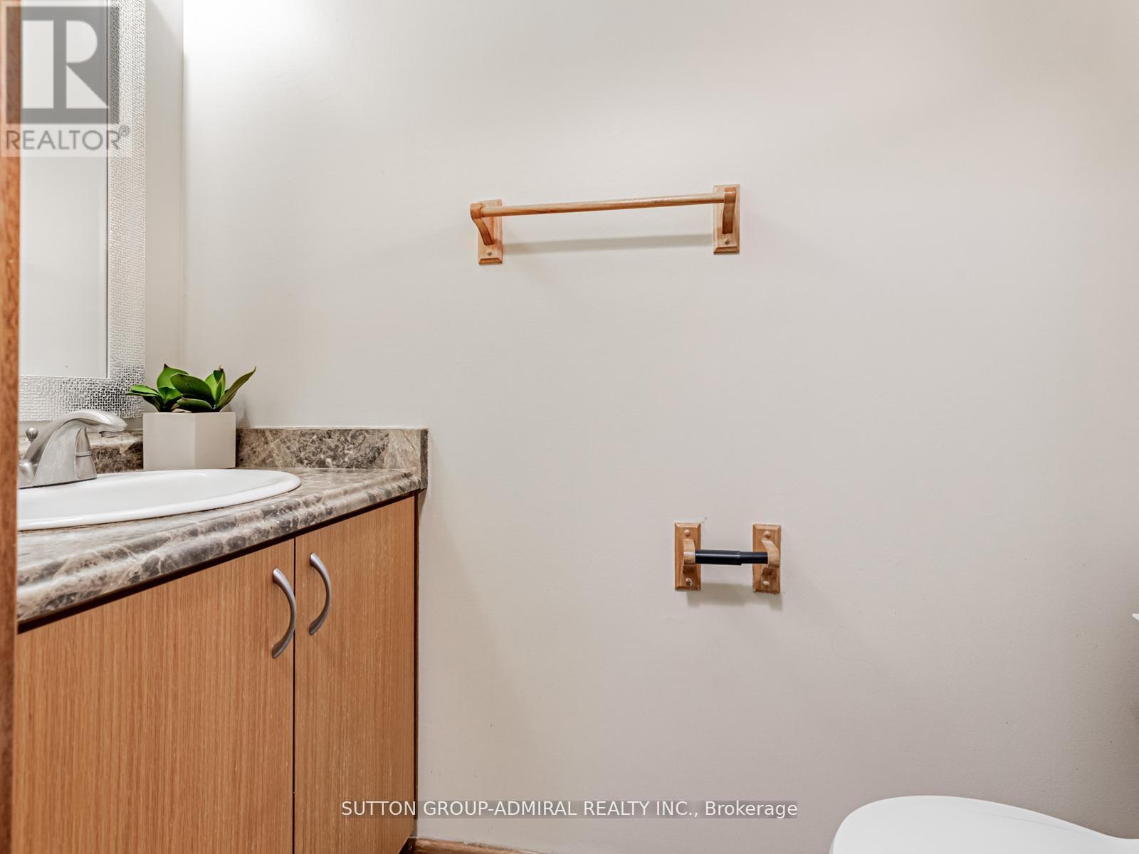 80 BOB O'LINK AVENUE - 20