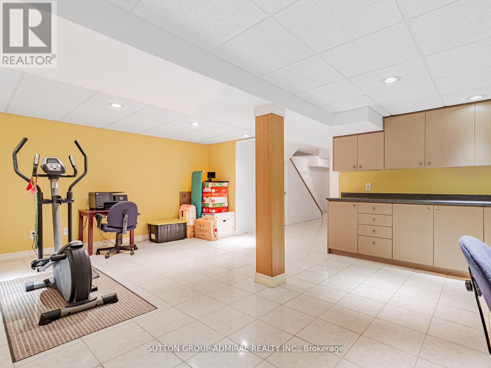80 BOB O'LINK AVENUE - 26