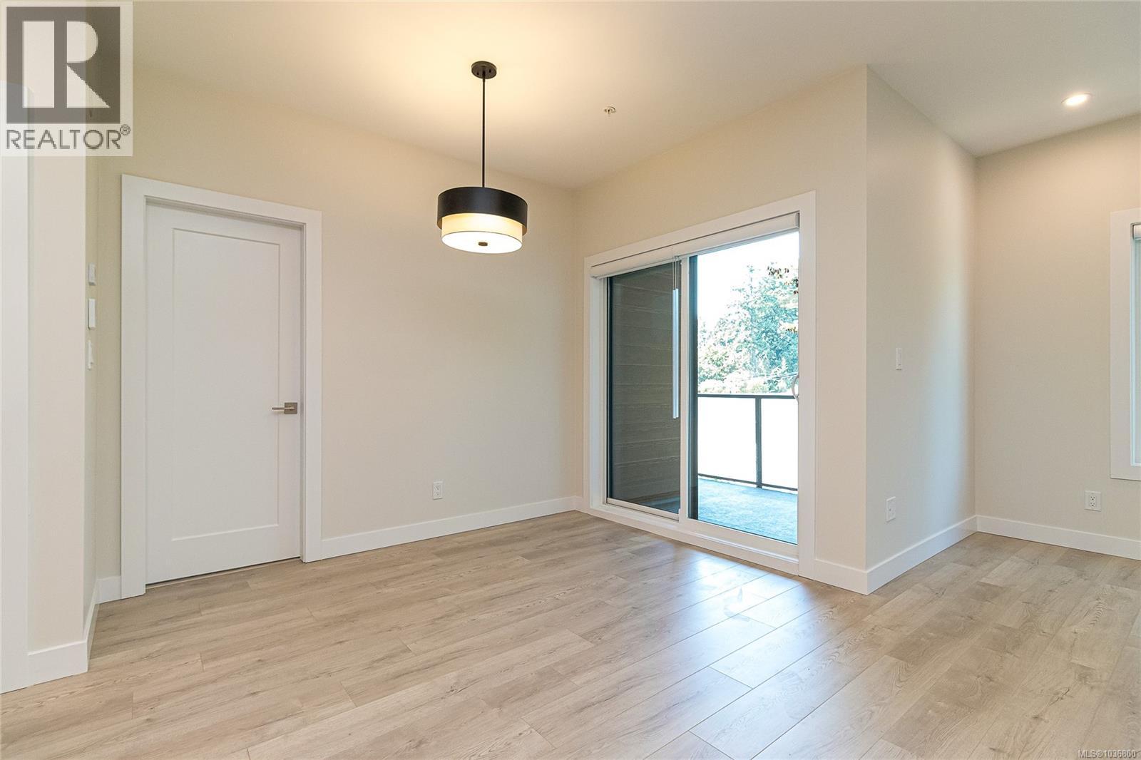 #405 924 Jenkins Ave - 3