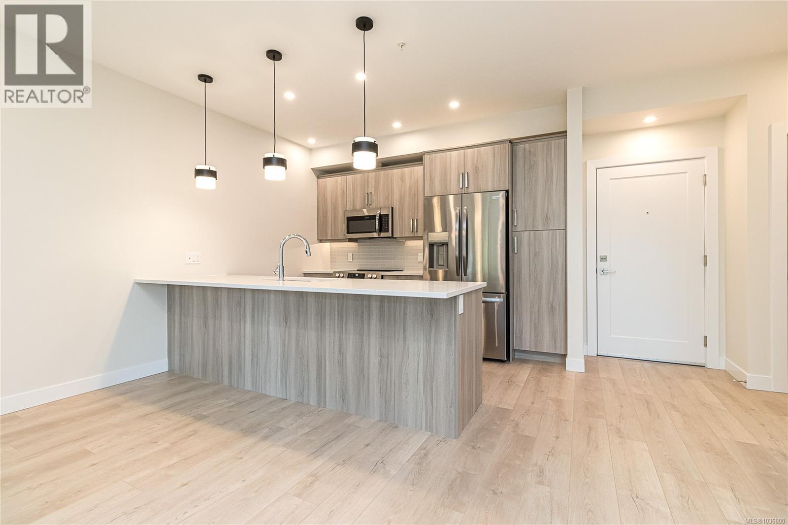#405 924 Jenkins Ave - 4