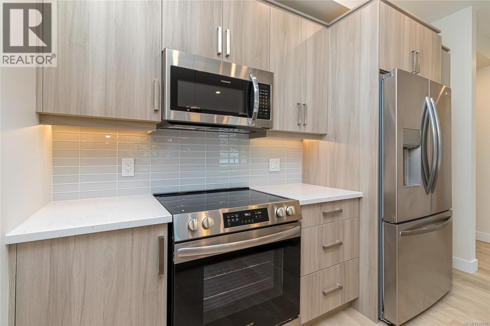 #405 924 Jenkins Ave - 5