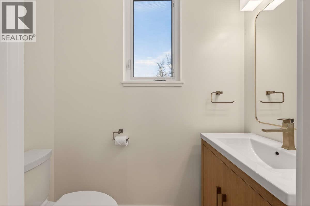 #A 2224 Falls Street - 10