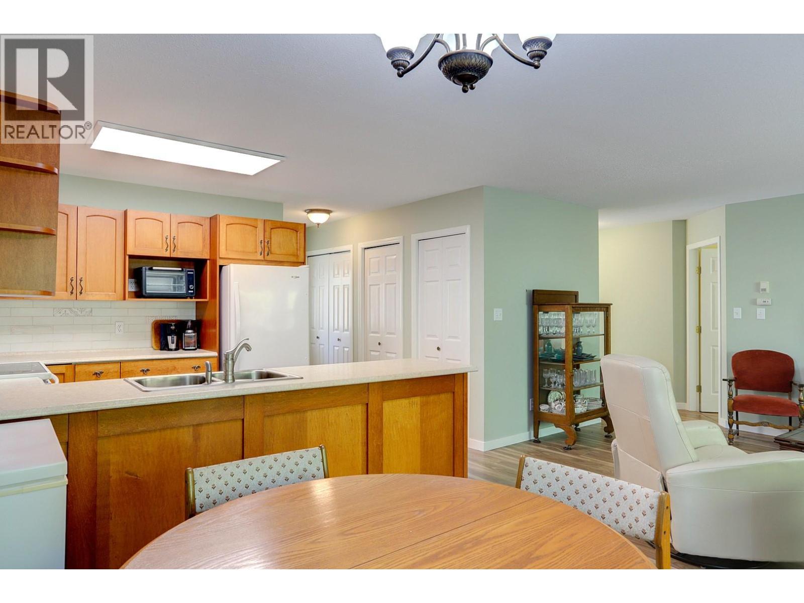 602 Browne Road Unit# 3, Vernon