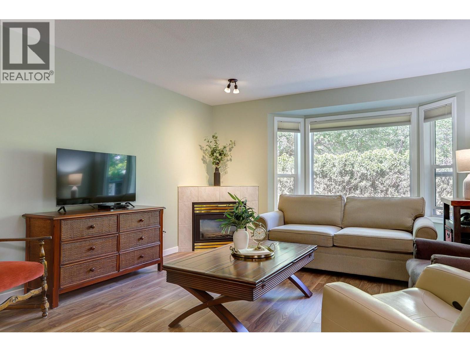 602 Browne Road Unit# 3, Vernon