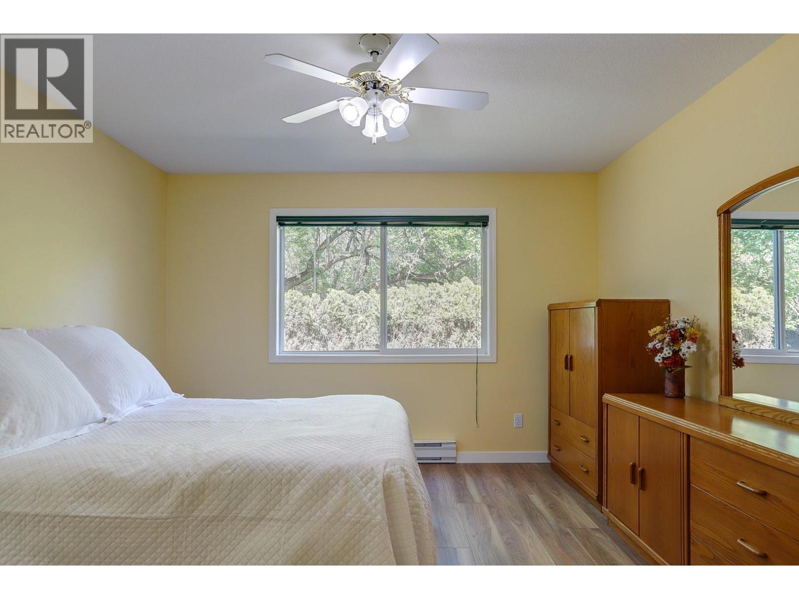 602 Browne Road Unit# 3, Vernon